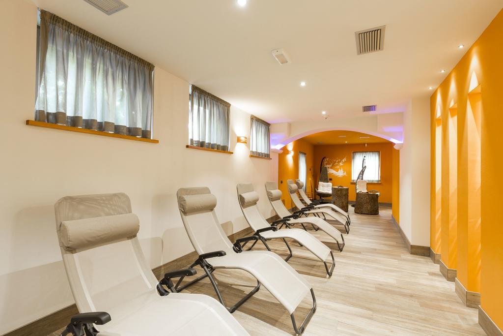 Relais San Giusto Hotel Campitello di Fassa Exterior photo