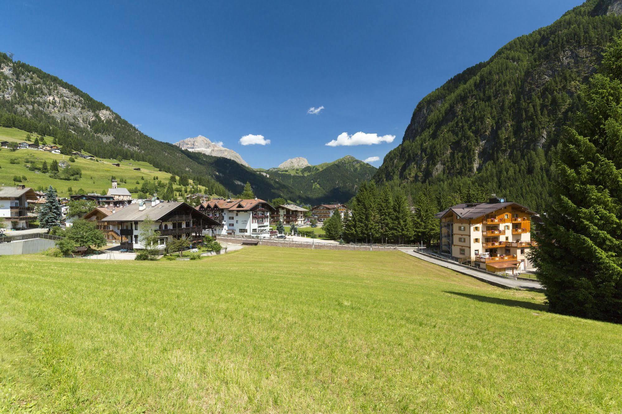Relais San Giusto Hotel Campitello di Fassa Exterior photo