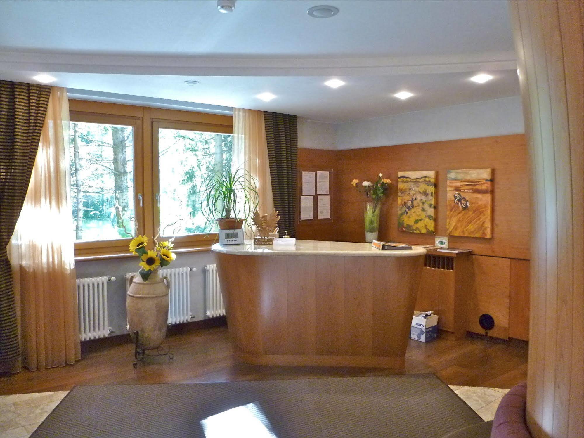 Relais San Giusto Hotel Campitello di Fassa Exterior photo
